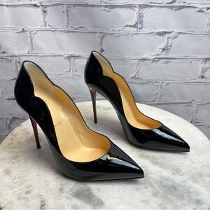 Christian Louboutin Hot Chick 100